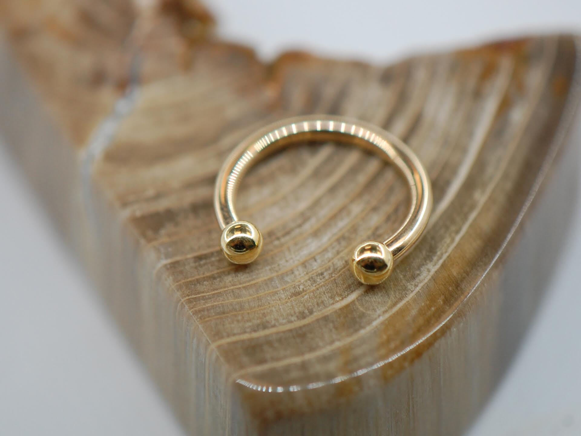Solid 14k Yellow Gold 12g 7 16 Circular Barbell Amato Fine Solid 14k Yellow Gold 12g 7 16 Circular